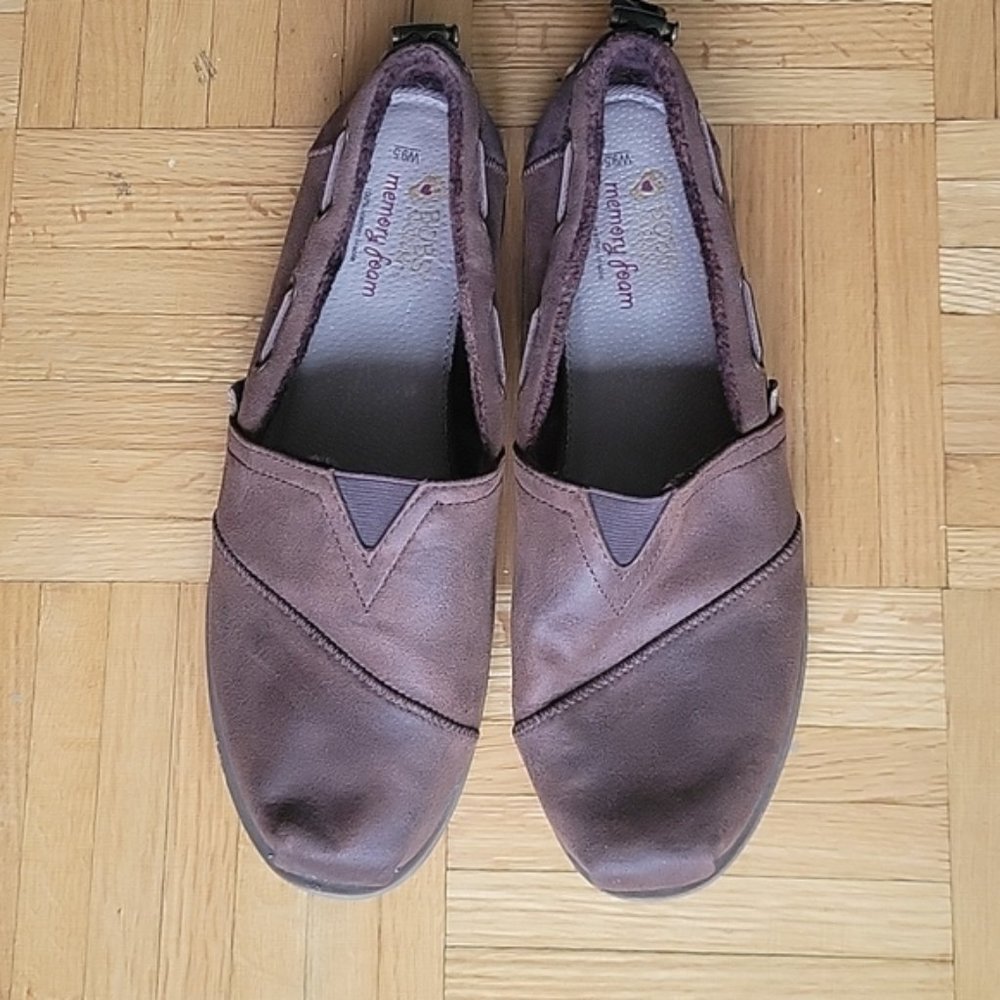 NWOT BOBS Skechers Memory Foam Loafers Synthetic Upper US 9.5